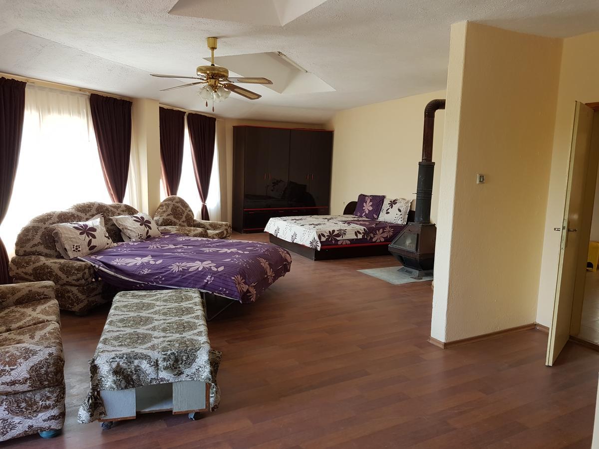 Къща За Гости Садово Guest House Sadovo Exterior foto